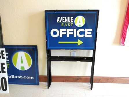 Examples of Our Work / Idea Gallery 59 ArtiSign-TheBannerStore.com-041